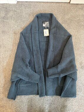 Barefoot Dreams Women's CozyChic Blanket Wrap Smokey Blue